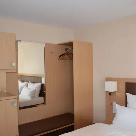 Ortel Gmbh 2* Besigheim