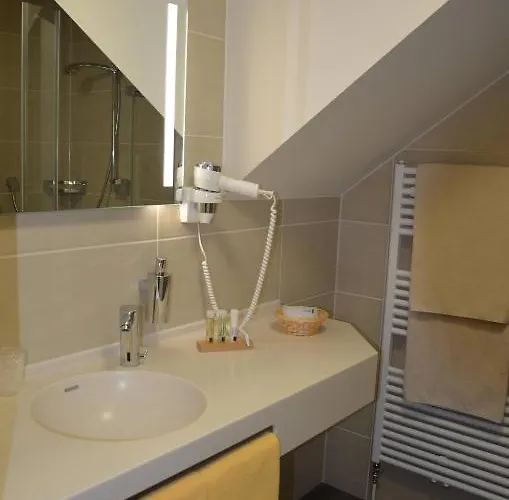 Ortel Gmbh Hotell 2*