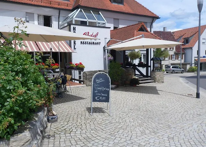 Hotell Ortel Gmbh 2*